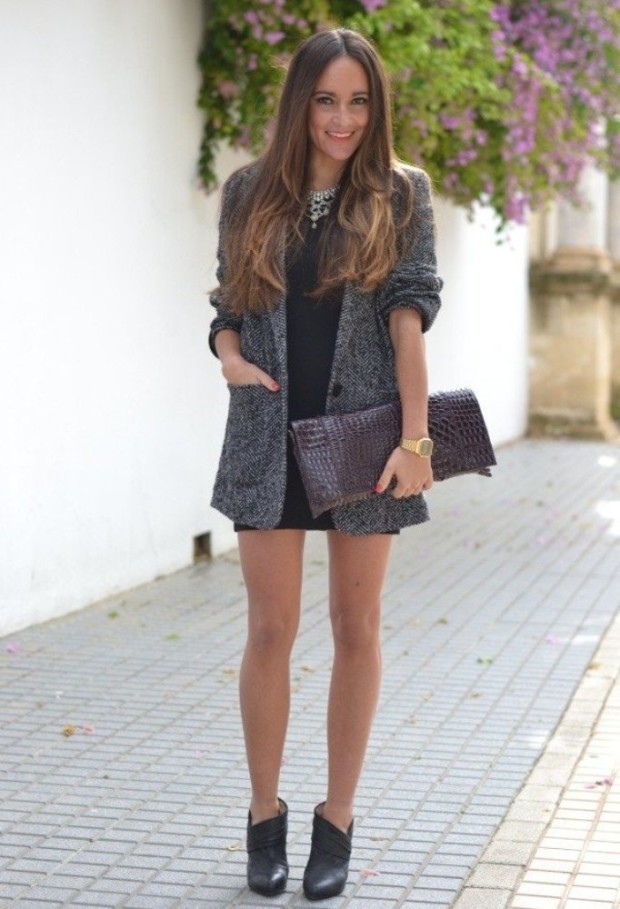 Chic-Tweed-Outfit-Idea - grey coat