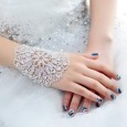 Luxury-handmade-white-exaggerated-bracelet-hand-chain-wedding-accessories-wedding-dress-accessories-bridal-jewelry
