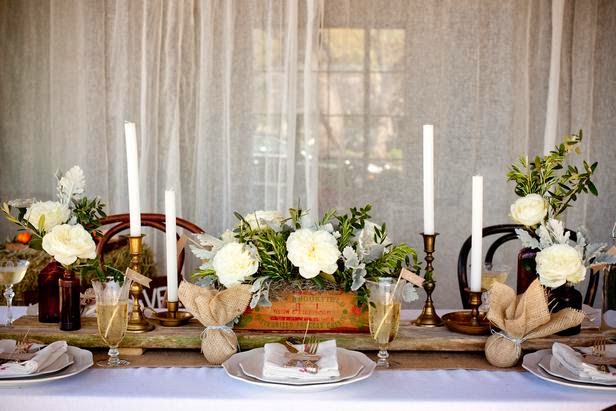 Photography_Rustic_Wedding-Table-setting_