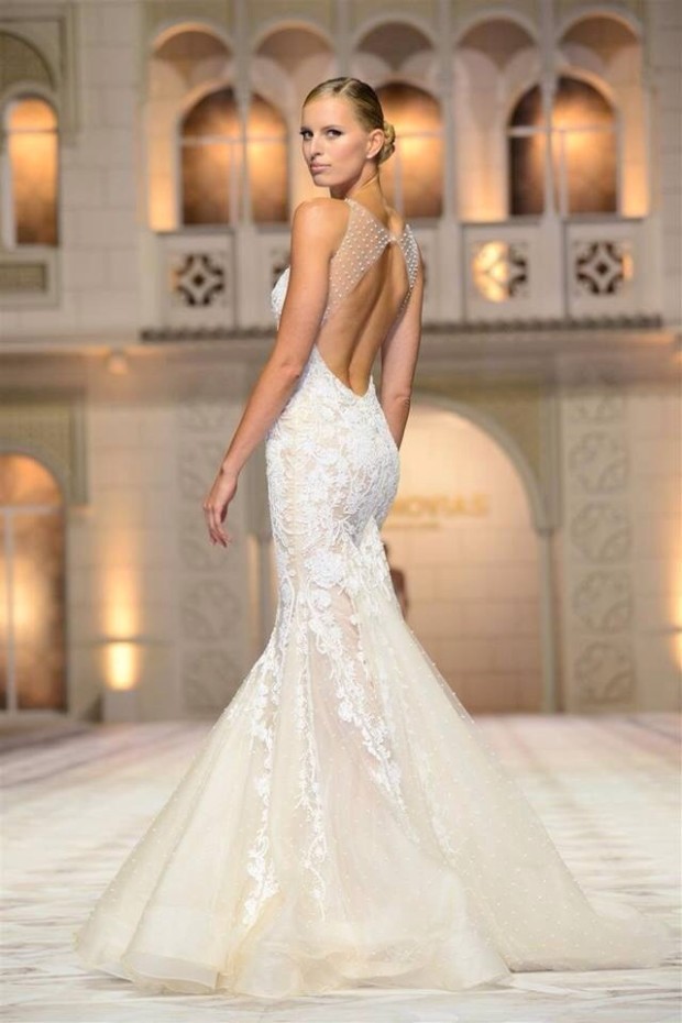 Pronovias-Wedding-Gowns-2015-Famous-Gowns